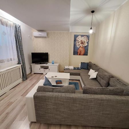 Morii Lake Special Apartment Букурещ Екстериор снимка