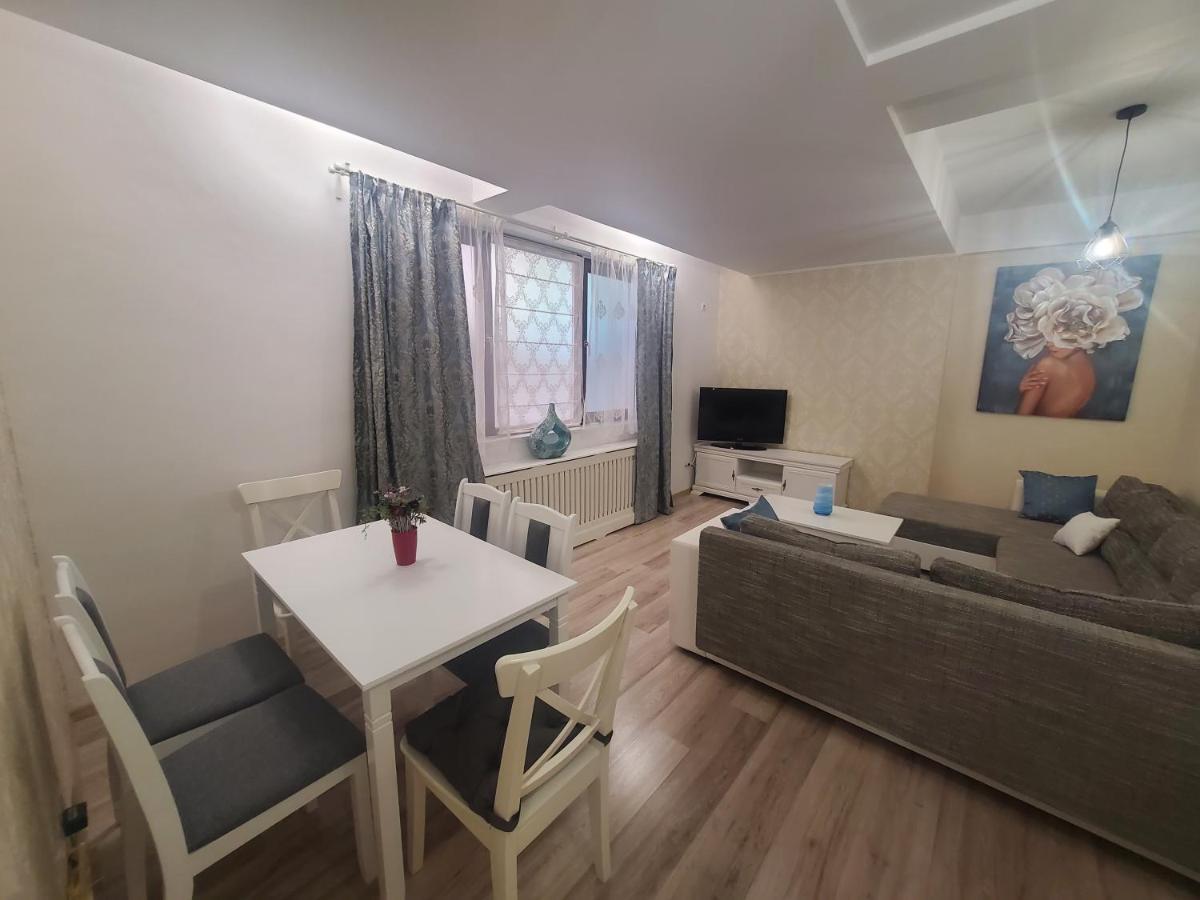 Morii Lake Special Apartment Букурещ Екстериор снимка